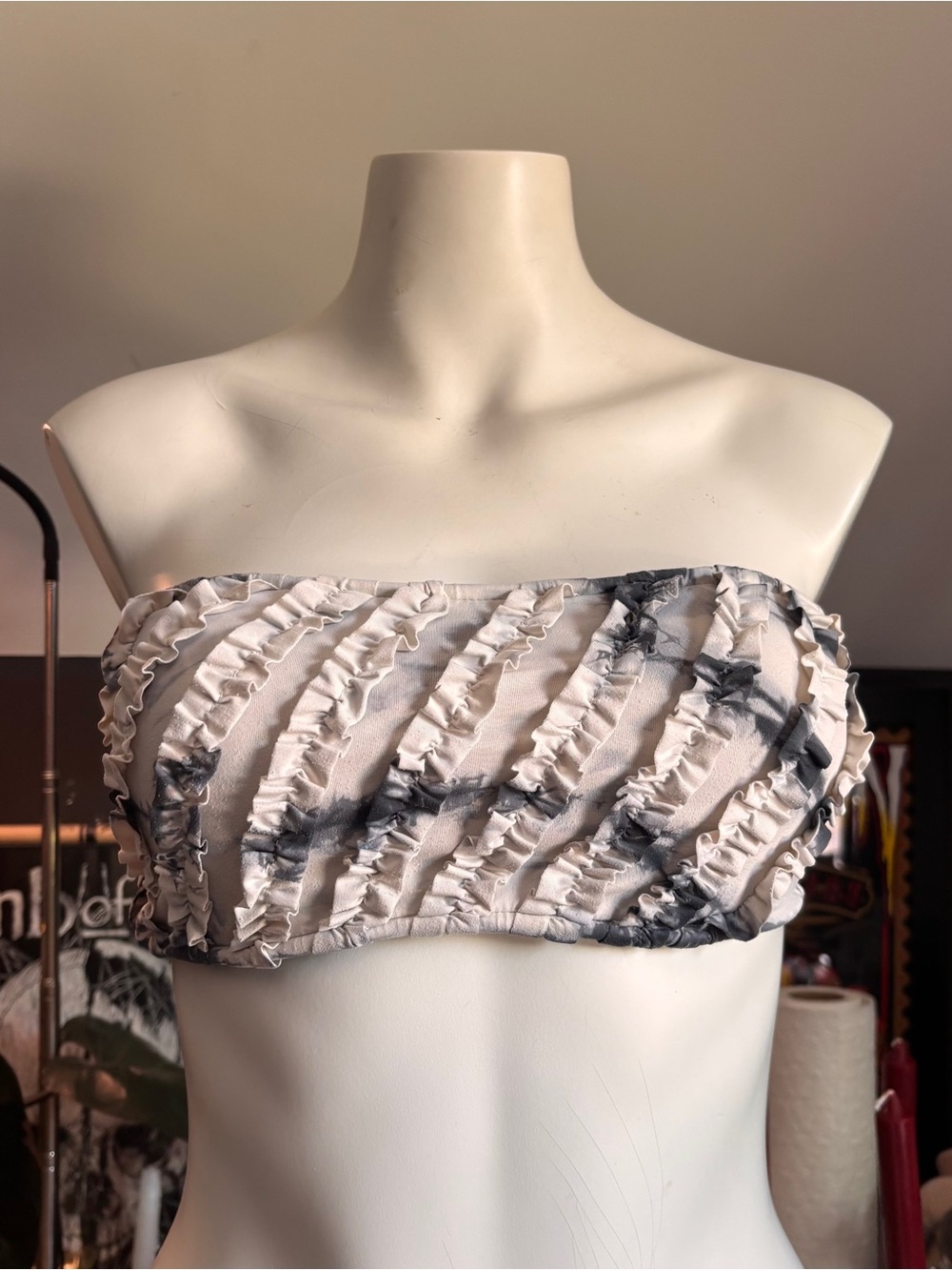 Lucky Brand Cream & Black Ruffled Bandeau Bikini Top